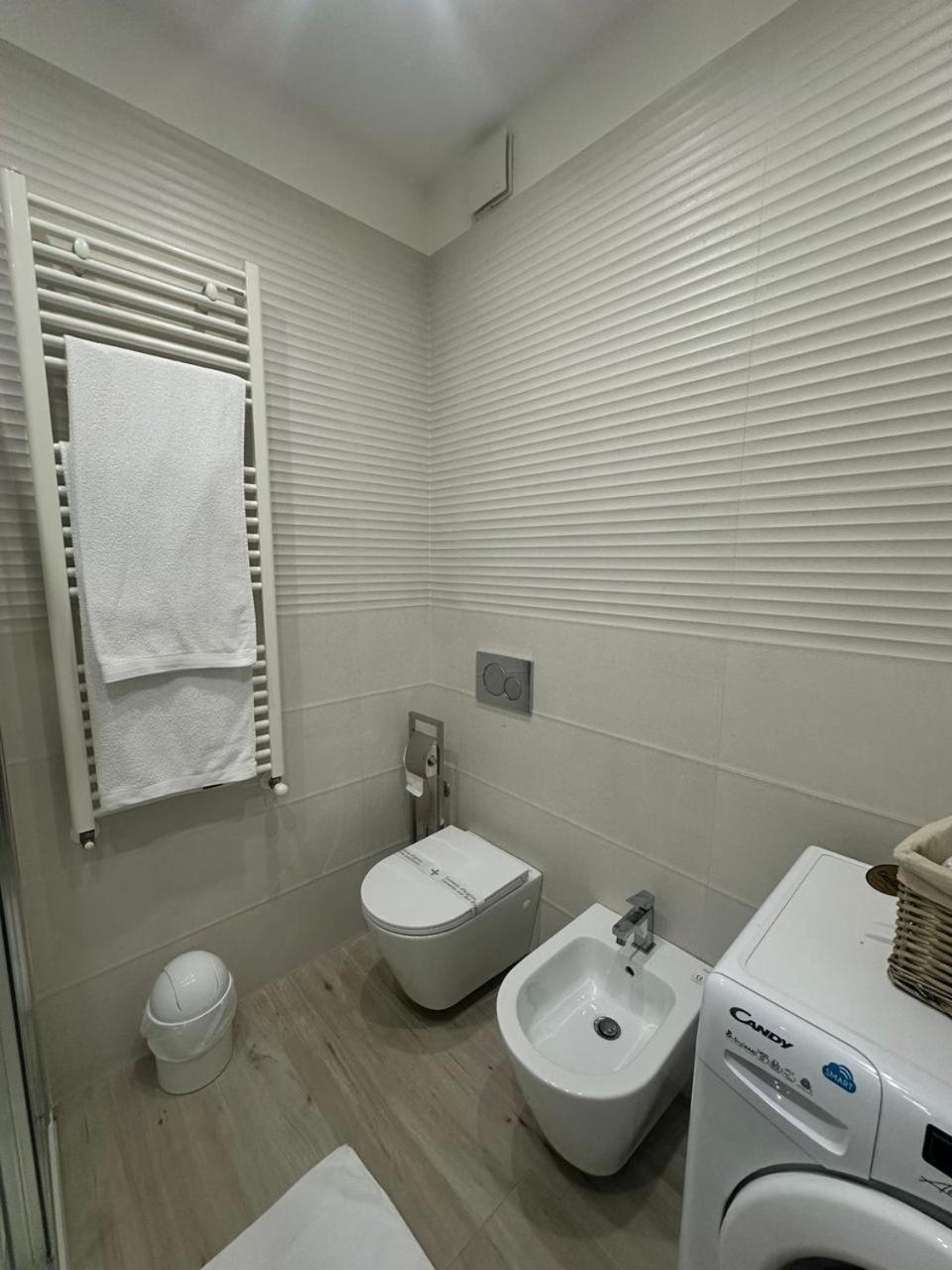 Margherita Apartment Bari Exteriör bild
